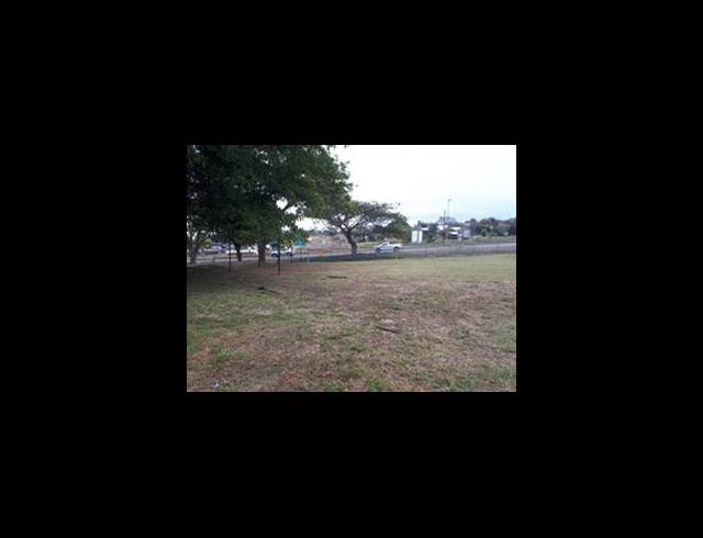 M² INDUSTRIAL YARD TO LET IN ROCKY DRIFT